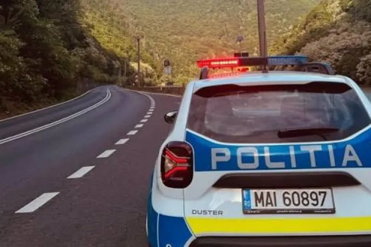 Doi șoferi reținuți la Huedin în mai puțin de 24 de ore. Unul a încercat să schimbe locul cu pasagerul când a văzut Poliția