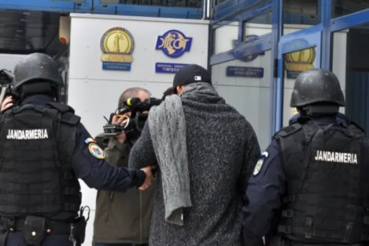 S-a dat șmecher pe internet și a fost arestat în Cluj. Un bărbat a amenințat un tânăr în timpul unui live pe rețelele de socializare și a fost reținut