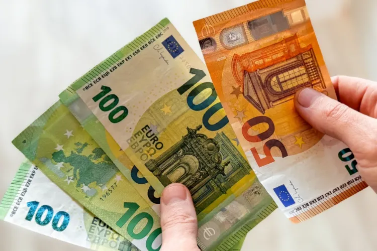 Miliarde de euro pe firme din România! Piața tranzacțiilor s-a dublat în doar trei luni, iar o singură preluare a adus peste 650 de milioane de euro