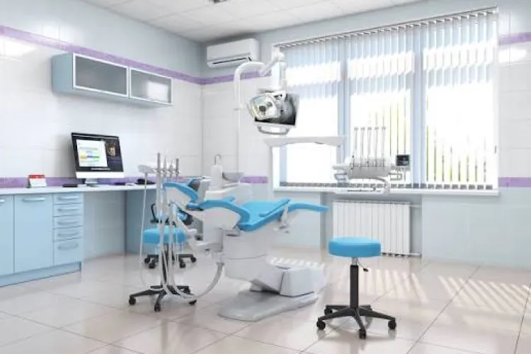Inteligența artificială intră în cabinetul stomatologului! Ce au aflat doctoranzii UMF Cluj despre viitorul digital al medicinei dentare, la un simpozion