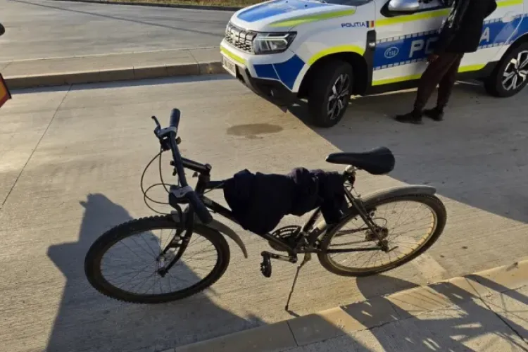 Biciclist, la un pas de moarte pe o stradă din Cluj-Napoca! O mașină l-ar fi depășit în viteză când mergea să-și ia fetița de la grădiniță