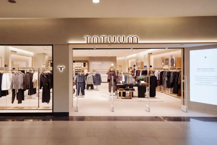 Un nou nume apare pe harta fashionului din Cluj! Brandul polonez TATUUM s-a deschis la Iulius Mall, în premieră pentru întreaga Transilvanie