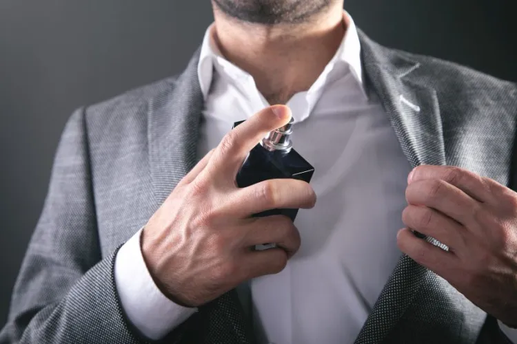 Cum alegi un parfum pentru bărbați fără să te lași ghidat doar de brand