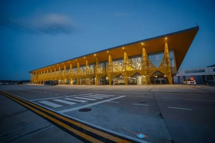 Pas important pentru Aeroportul Cluj! Auditul energetic complex a fost finalizat, iar aeroportul are acum baza pentru investiții verzi și facturi mai mici