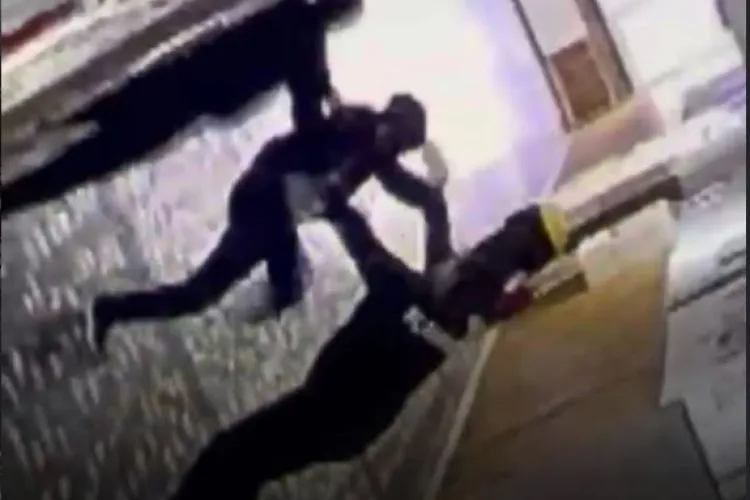 Gest impresionant pentru băiatul de 12 ani din Bistrița care și-a apărat profesoara. Cum va fi recompensat după ce l-a oprit pe atacator