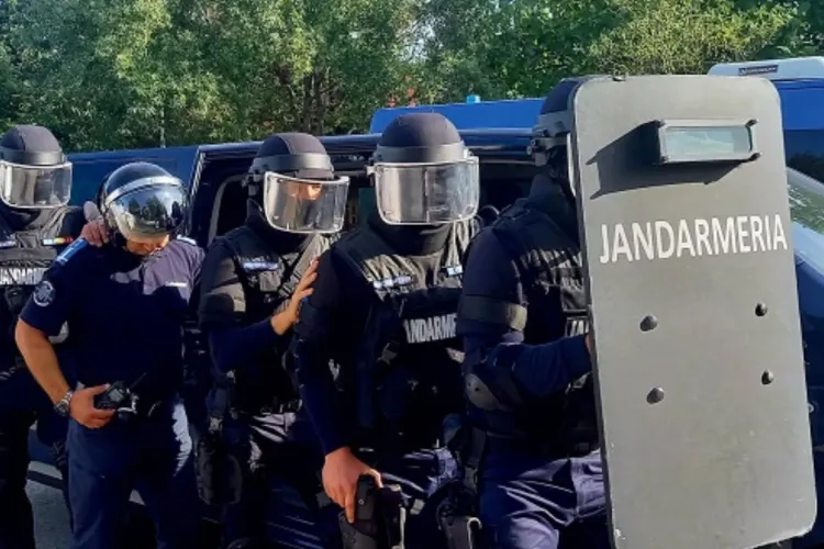 Exercițiu cu jandarmi români și ucraineni! Localnicii sunt avertizați că s-ar putea auzi zgomote puternice și vor vedea mai multe forțe de intervenție