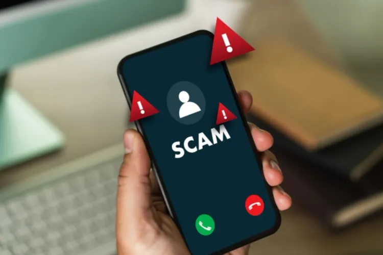 O nouă metodă de înșelăciune îi poate lăsa pe clujeni fără economii! Escrocii sună și spun că a expirat abonamentul de telefonie