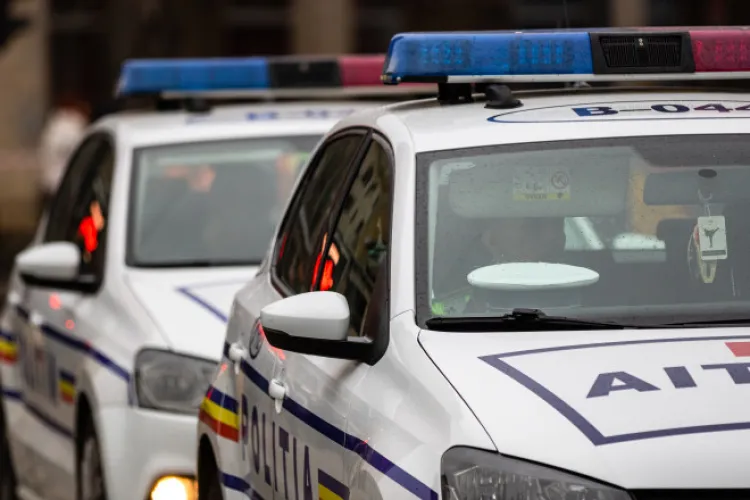 Băiat de 14 ani, bătut și umilit de un coleg de clasă în Mărișelu! Victima are nevoie de 7 zile de îngrijiri medicale