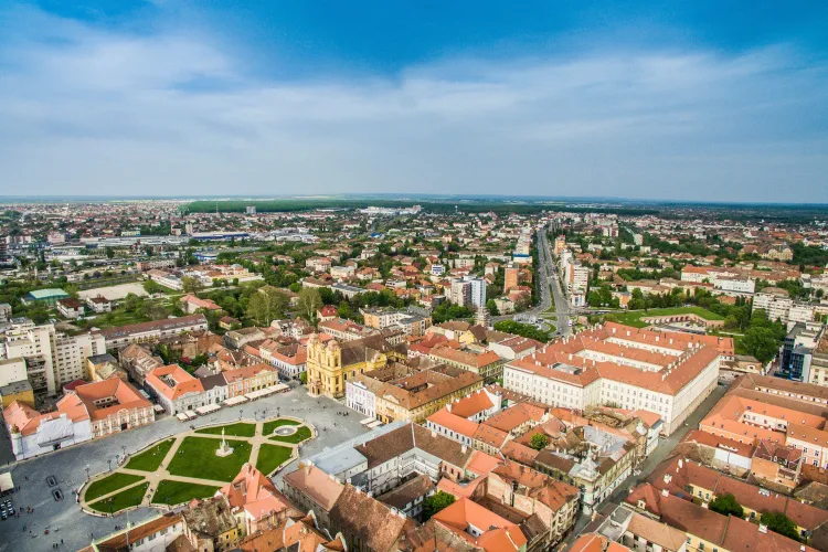 Merită să cumperi un apartament din Cluj pentru a-l da în chirie? Ce spun cei care au investit deja: „Ce-i în mână, nu-i minciună”