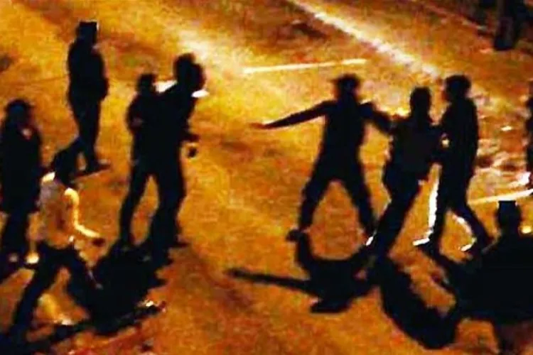 Scandal monstruos după o petrecere cu alcool! S-a îmbătat și a mers peste vecinul său să-l bată. Cum s-a încheiat povestea
