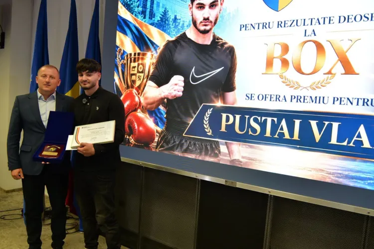Consiliul Județean Cluj a premiat un sportiv, dublu campion mondial la jiu-jitsu brazilian și campion național la box: Rezultate uriașe la o vârstă fragedă