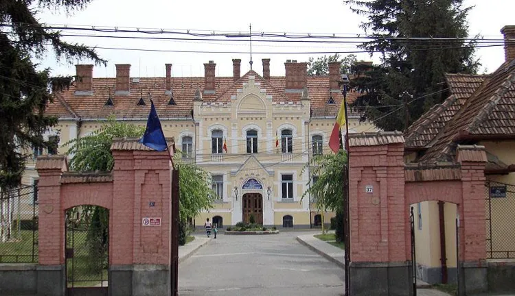 Angajări la stat în Cluj, pe perioadă nedeterminată și fără vechime! DGASPC caută kinetoterapeut debutant pentru căminul de vârstnici