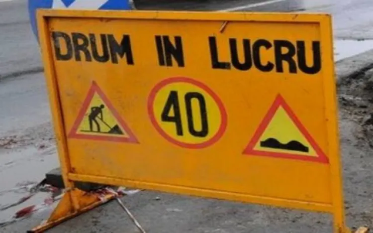Restricții de trafic lângă Piața Mihai Viteazu din Cluj-Napoca! Cât timp durează lucrările făcute de Compania de Apă Someș