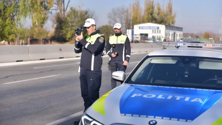 Mulți șoferi fac această greșeală când văd radarul pe șosea. Ce se întâmplă dacă frânează după ce vezi echipajul de poliție
