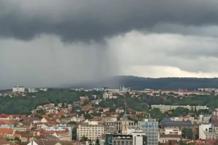 Noiembrie vine cu frig și ploi în România! Cum va fi vremea în Cluj și în restul țării, în următoarele patru săptămâni