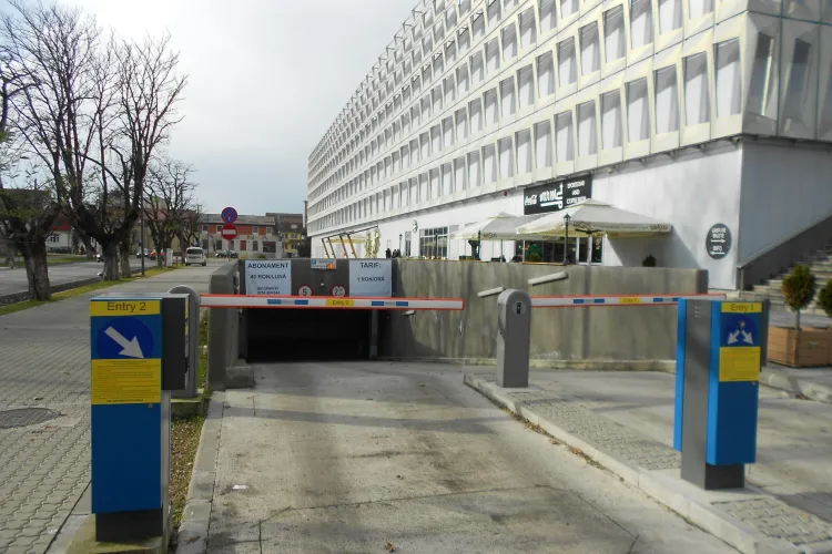 Parcarea subterană de la BTarena din Cluj-Napoca, închisă temporar. Avertisment pentru șoferi