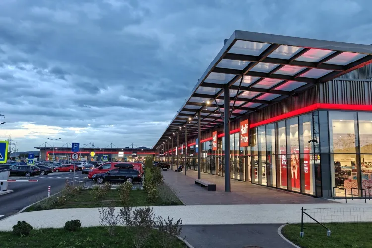 Nu mai sta în casă pe vreme urâtă! URBANO Shopping & Living îi invită pe clujeni la un weekend complet: sală, cafea, shopping de toamnă și prânz în oraș