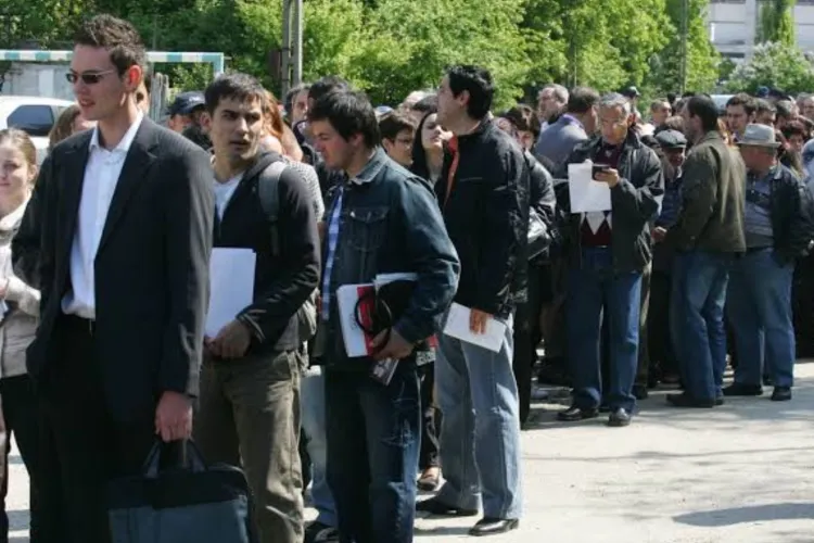 Peste jumătate de milion de români sunt șomeri! Cifrele pentru tineri sunt alarmante: Aproape unul din trei nu are un loc de muncă