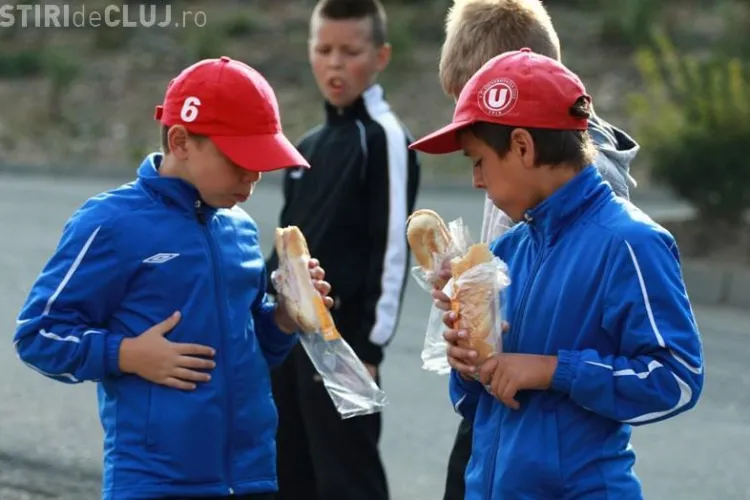 U Cluj a participat la campania "Let's do it, Romania!" FOTO