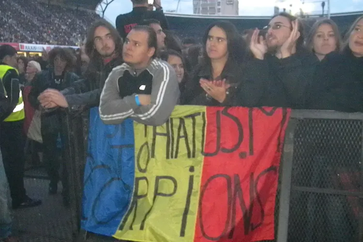 Cluj Arena e plina ochi! Inainte de Scorpions au cantat Semnal M, Sensor si Pacifica VIDEO SPECTACULOS