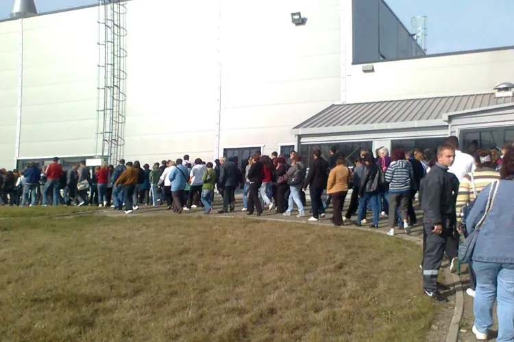 Comisia de analiza a contractului secret cu Nokia s-a intalni azi