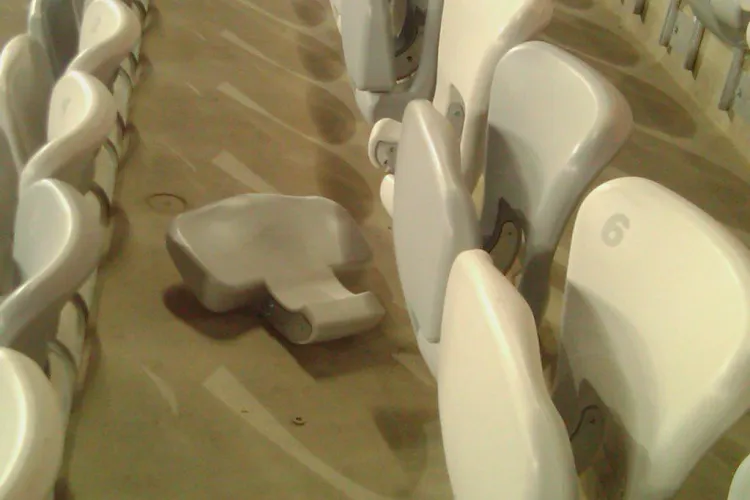 Tise, despre scaunele dezmembrate pe Cluj Arena: "Clujenii au distrus scaunele. Altii au distrus intrarile la toaleta" VIDEO