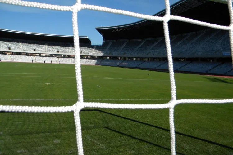 Suporterii U Cluj catre Tise si Paszkany: "Ati scos exclusivitatea din contract pentru un ungur spurcat" VIDEO