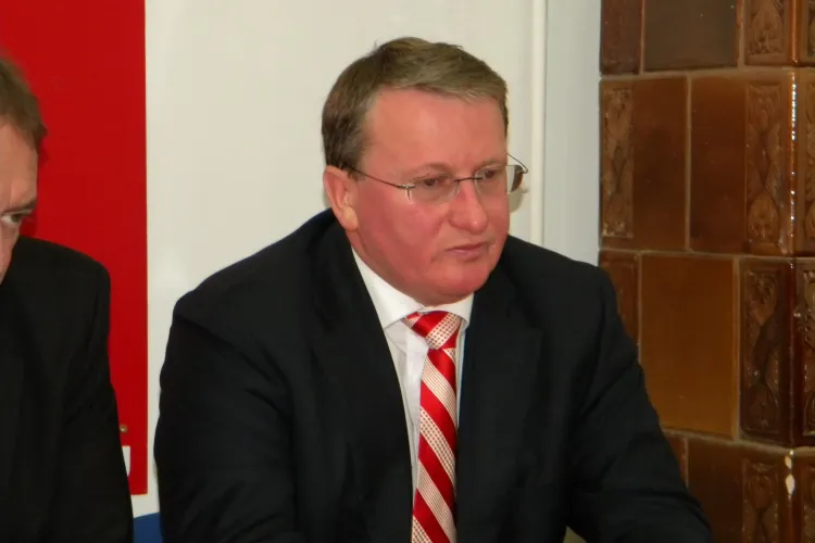 Remus Lapusan, despre inchiderea fabricii Nokia: Consiliul Judetean Cluj trebuie sa raspunda cu capul