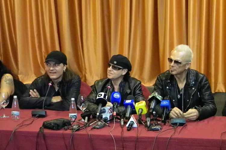 Conferinta Scorpions la Cluj, la hotelul City Plaza! LIVE VIDEO STREAM