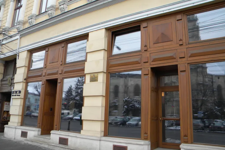 Steag furat de la Consulatul Ungariei la Cluj