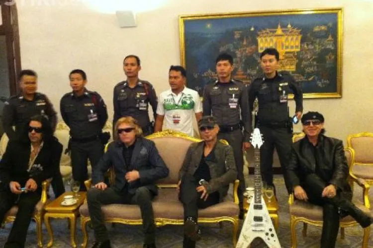 Scorpions cutreiera lumea din 15 martie 2010! VEZI FOTO incredibile pe site -ul formatiei cu locurile vizitate