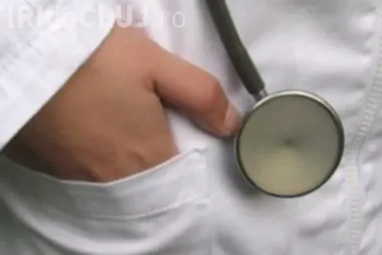 Socant! O fetita de 12 ani din Arad a murit dupa ce s-a infometat de dorul mamei plecate in Spania