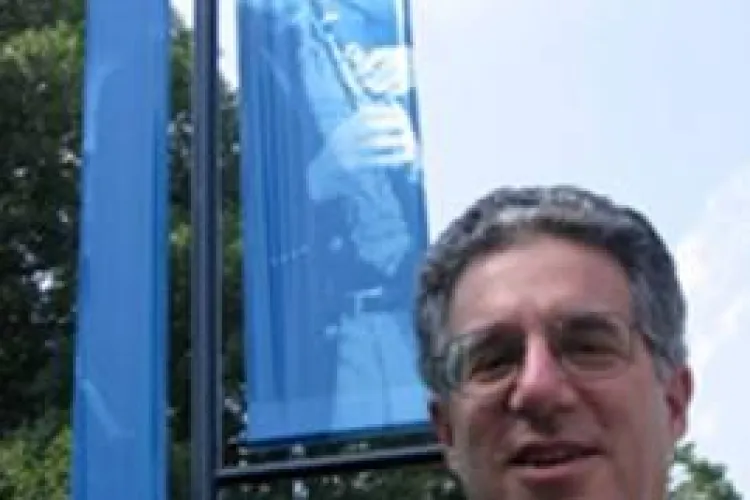 Profesorul Ray Jackendoff in vizita la Academia de Muzica "Gheorghe Dima"