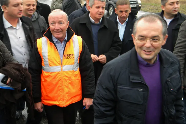 Boc glumeste pe seama prognozelor economice: Renii lui Mos Craciun nu aduc in sanie vesti bune