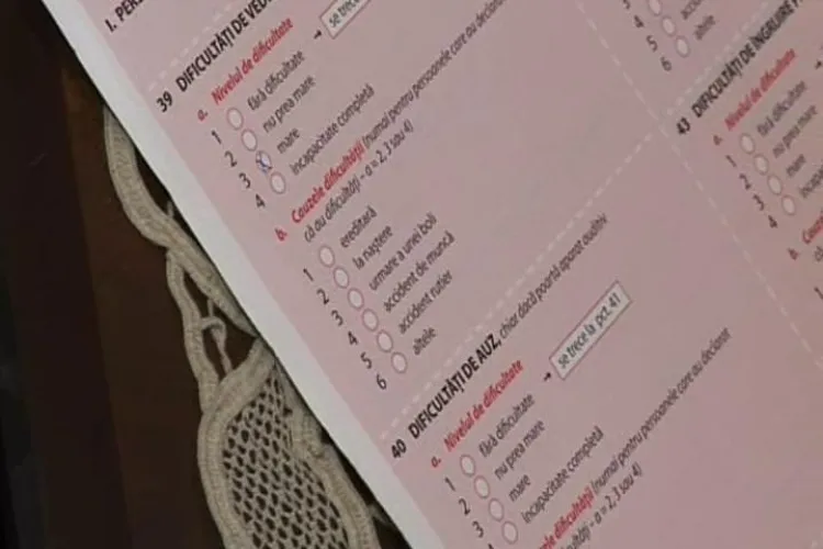 Recensamant 2011! Ce te intreaba un recenzor: "Cine e capul familiei?" si "Cati copii nascuti vii aveti?" VIDEO