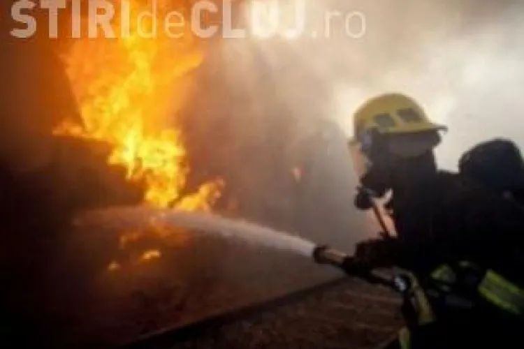 Incendiu in localitatea Morlaca! Un copil de doi ani a murit intoxicat cu fum