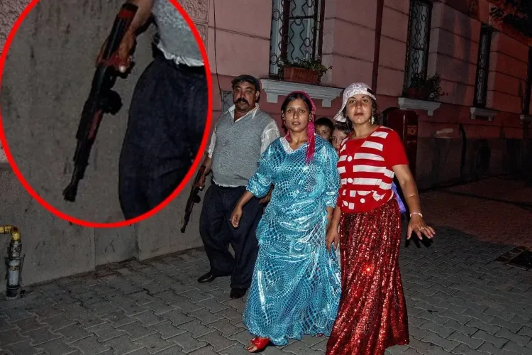 Daca nu in Dej, atunci unde? Cu pusca in fata Primariei FOTO