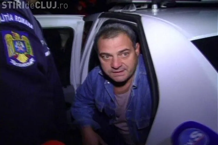 Un barbat s-a urcat pe o macara de pe strada Arinilor, cartierul Manastur, si a amenintat ca se arunca! Dupa doua ore a coborat VIDEO