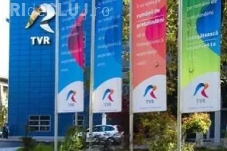 S-au saturat de "stat"? Salariatii TVR au protestat in fata televiziunii