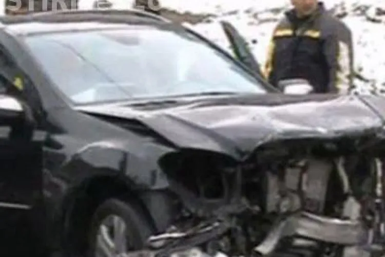 Mercedesul lui Huidu asigurat in caz de accident! La cat pot ajunge despagubirile