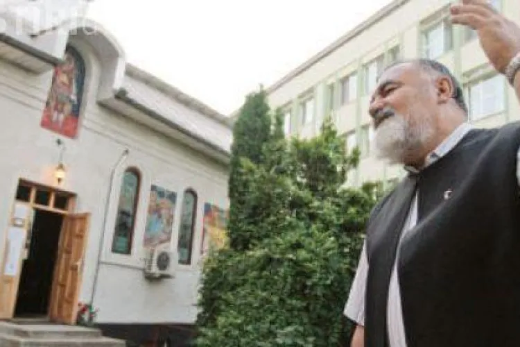 Parintele Dumitru Toadere, mort in accidentul din Floresti, a ctitorit capela Insitutului Oncologic Cluj