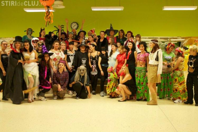 Halloween party in sala de sport la Cluj FOTO