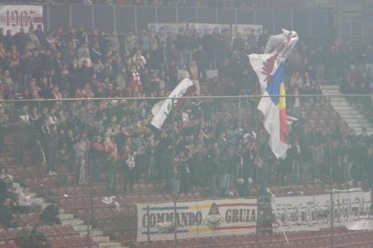Galeria CFR Cluj, legata la boxele stadionului pentru a o acoperi pe cea a Dinamo