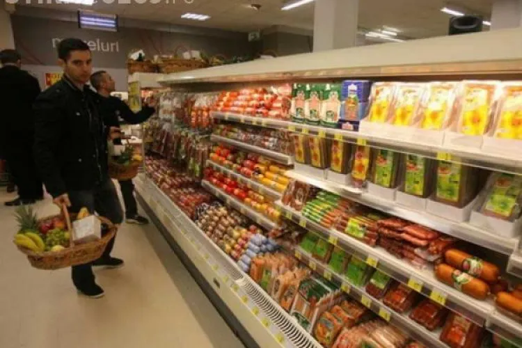 Razboiul produselor traditionale! Firmele Napolact si Caroli, amendate pentru ca pun in vanzare produse neatestate de Ministerul Agriculturii