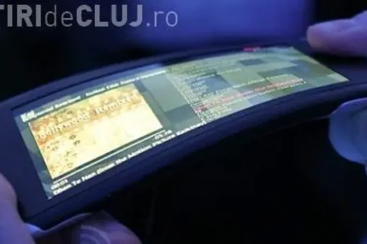 Nokia Kinetic, un gadget pe care il poti indoi si nu se rupe VIDEO