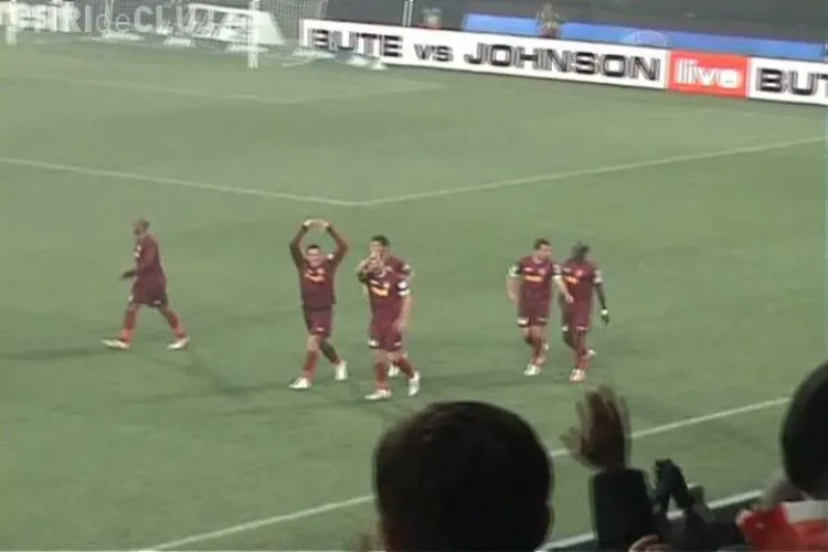 Gol Cadu in poarta Dinamo! Vezi cum a inscris din penaty si cum s-au bucurat suporterii VIDEO