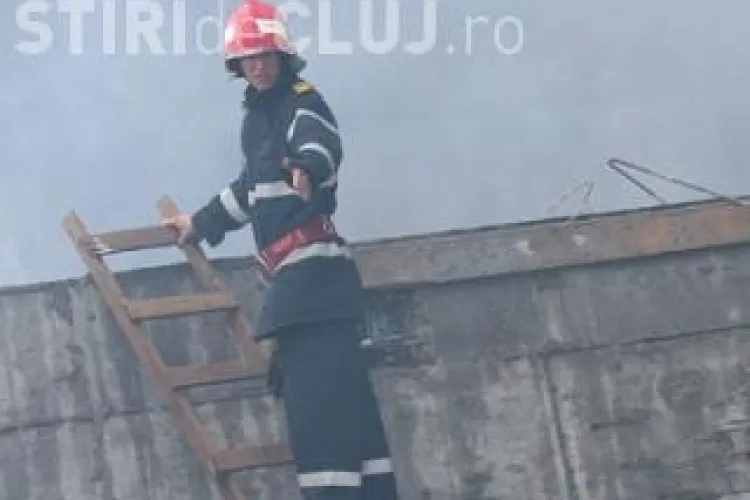 Socant! Un barbat de pe strada Jupiter si-a dat foc in apartament VIDEO