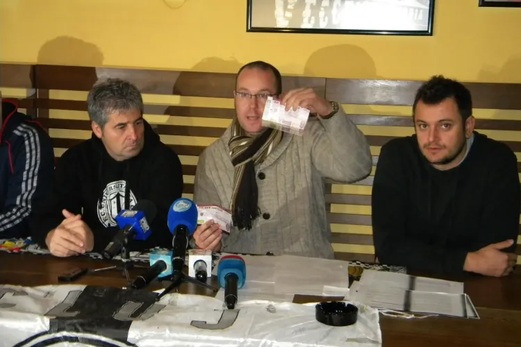 CFR Cluj emite de peste doi ani bilete cu valoarea de 1 leu! Clubul nu a fost inca amendat