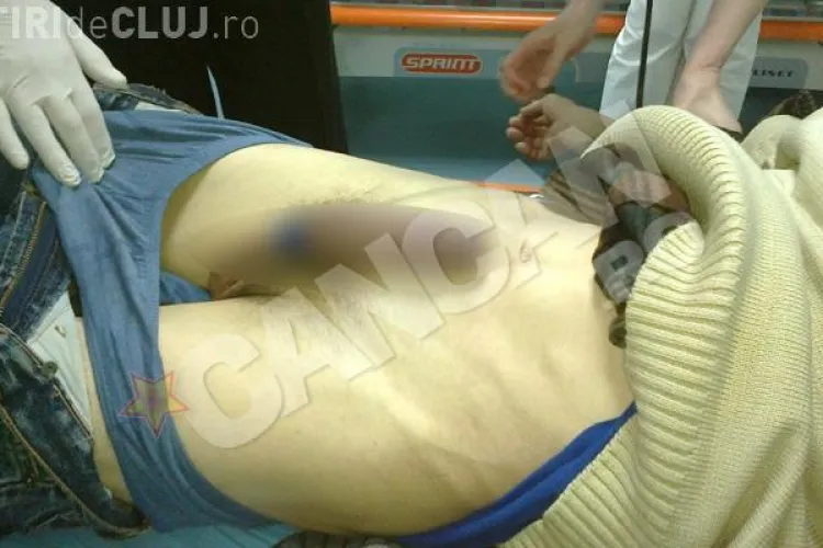 SOCANT! I-a ramas penisul blocat intr-o sticla FOTO