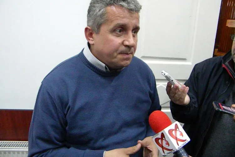 Daniel Buda surprins de miscarea UDMR. Uniunea il vrea pe Laszlo Attila primar interimar in locul lui Sorin Apostu VIDEO